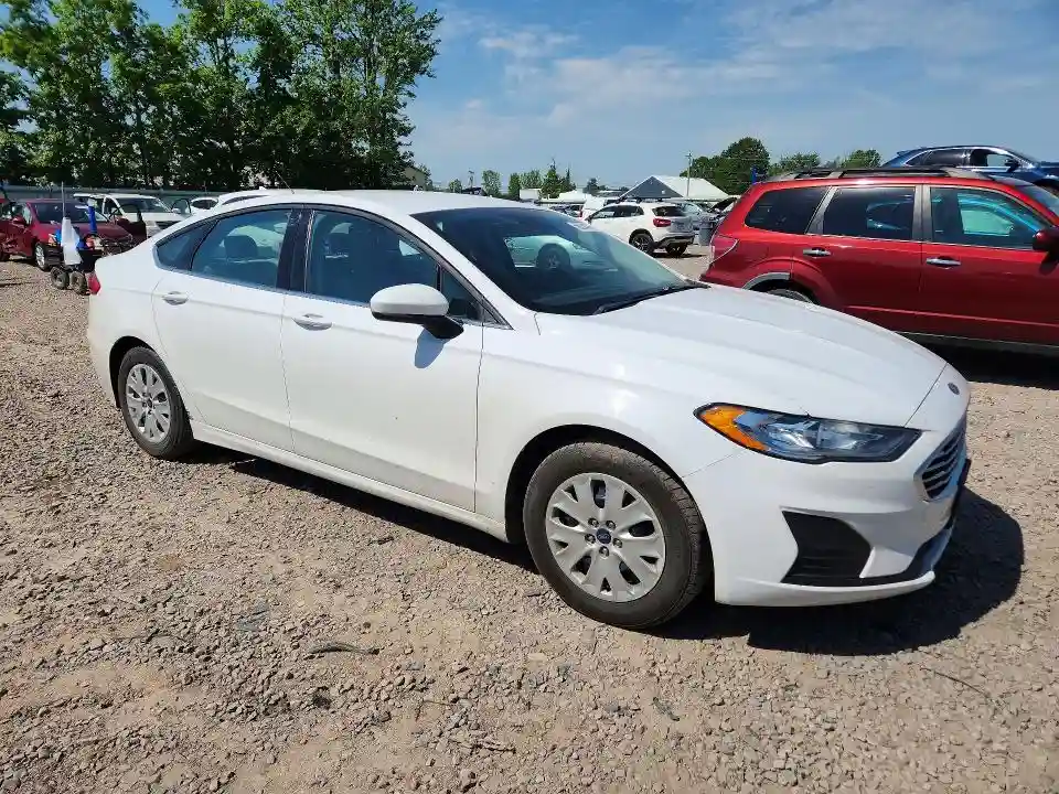 3FA6P0G71KR142102 2019 FORD FUSION-3