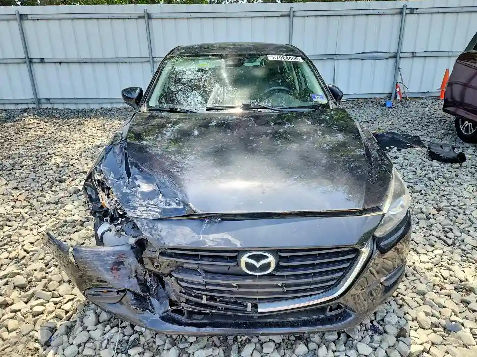 3MZBN1V32JM164414 2018 MAZDA 3-4
