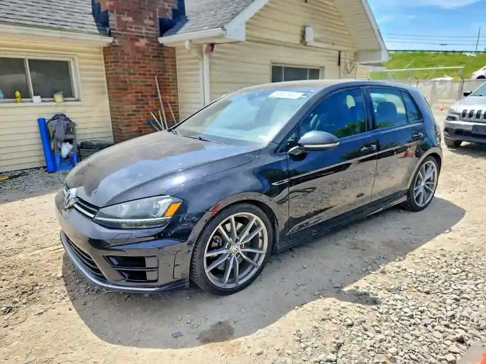 2017 VOLKSWAGEN GOLF