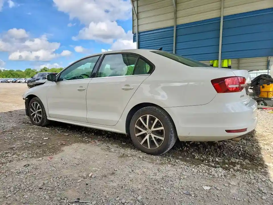 3VWDB7AJ0HM270525 2017 VOLKSWAGEN JETTA SE-1