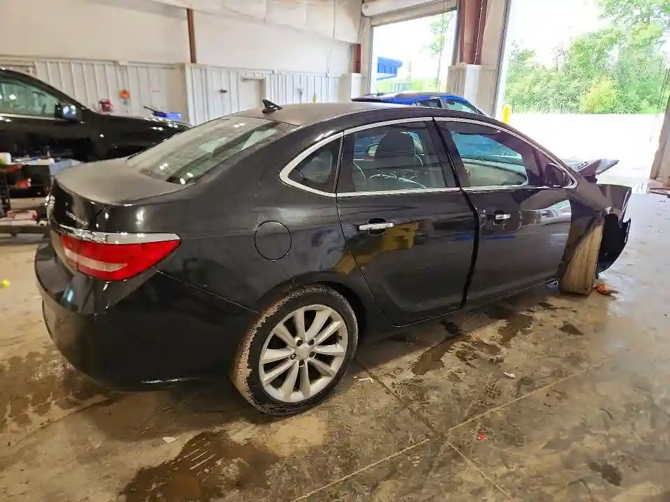 1G4PS5SK1E4234101 2014 BUICK VERANO-2