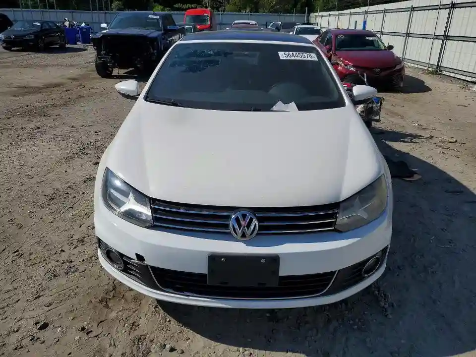 WVWBW7AH3CV000392 2012 VOLKSWAGEN EOS-4