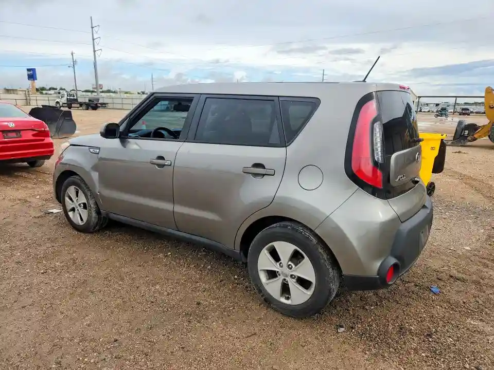 KNDJN2A28F7209763 2015 KIA SOUL BASE-1