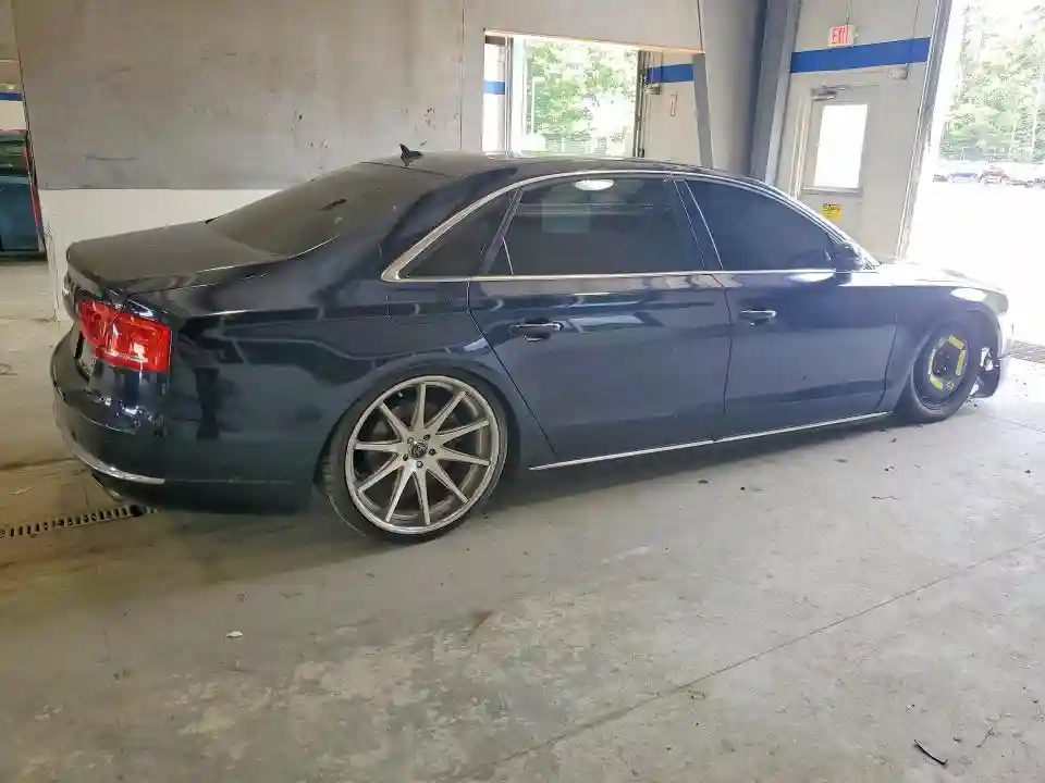 WAURVAFD3BN021100 2011 AUDI A8-2