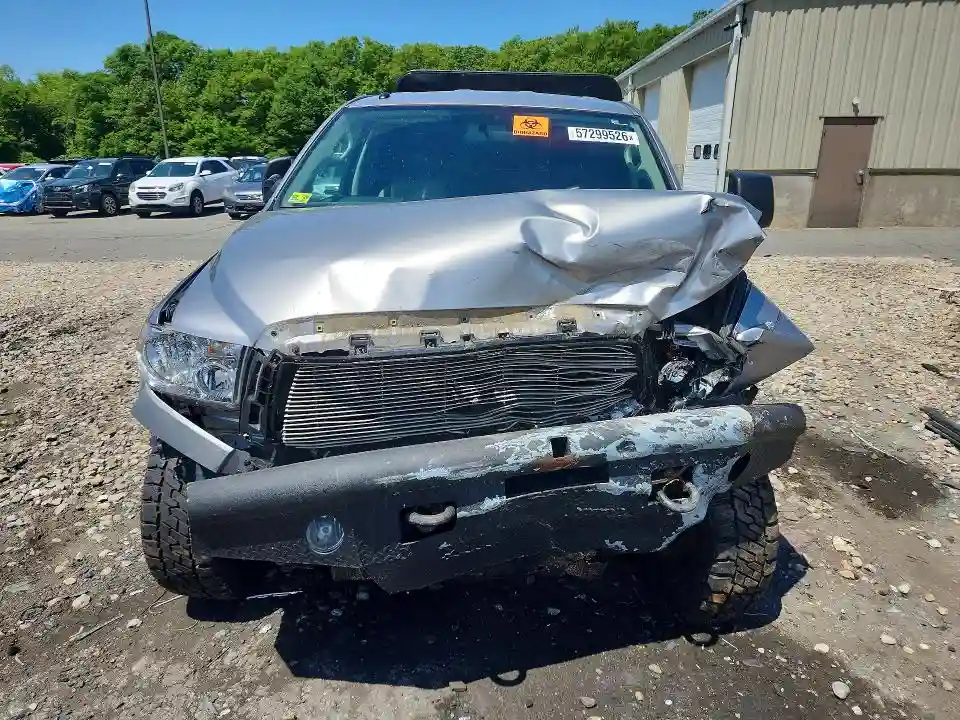 5TFCY5F15AX010924 2010 TOYOTA TUNDRA-4