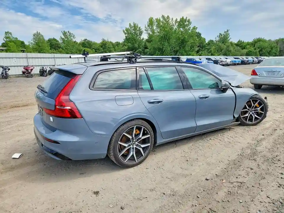 YV1H60EP6P1543696 2023 VOLVO V60-2