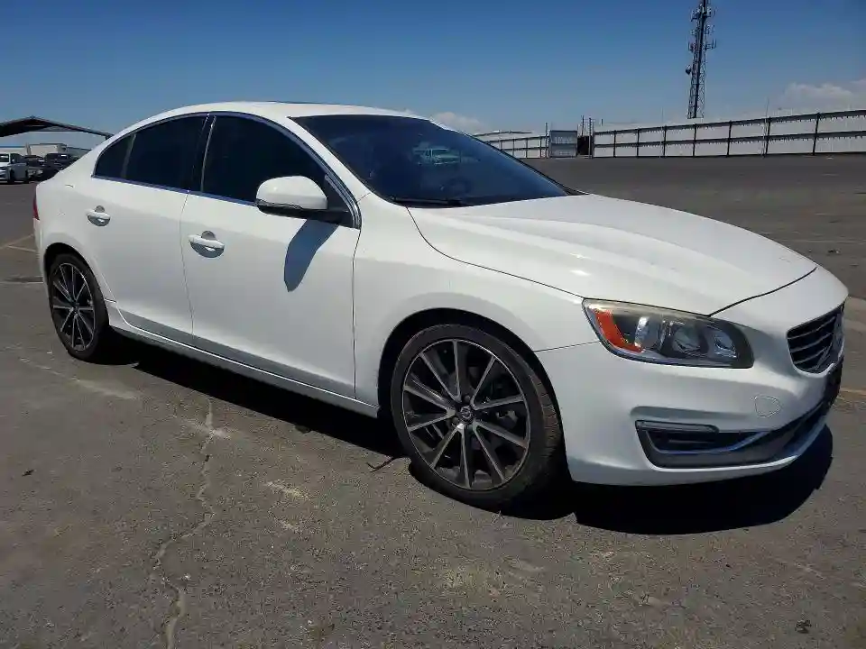YV126MFK5G2392490 2016 VOLVO S60-3