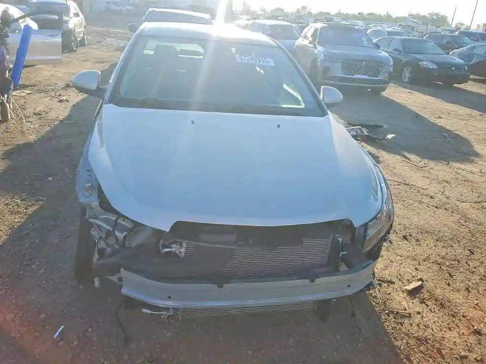 1G1PE5SB1G7192082 2016 CHEVROLET CRUZE-4