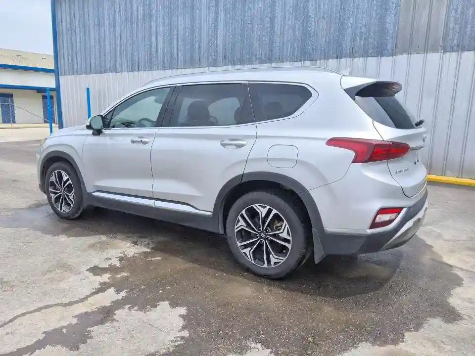 5NMS53AA2KH131338 2019 HYUNDAI SANTA FE-1