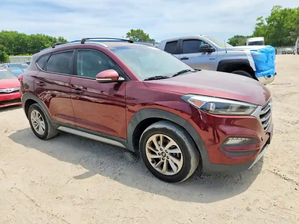 KM8J33A27HU357981 2017 HYUNDAI TUCSON-3