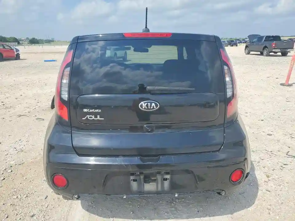 KNDJP3A52J7604881 2018 KIA SOUL-5