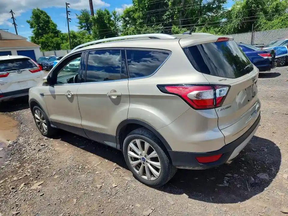 1FMCU9JD6HUC41133 2017 FORD ESCAPE-1