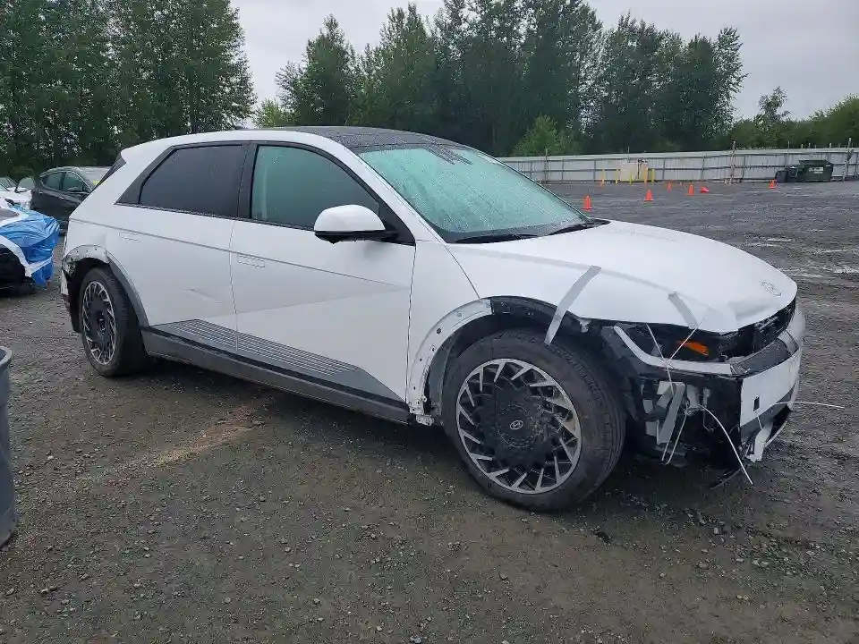 KM8KRDAF9PU123237 2023 HYUNDAI IONIQ-3