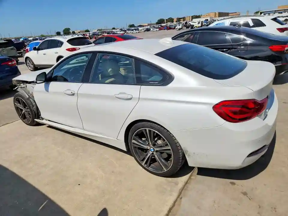 WBA4J5C51JBF07952 2018 BMW 4 SERIES-1