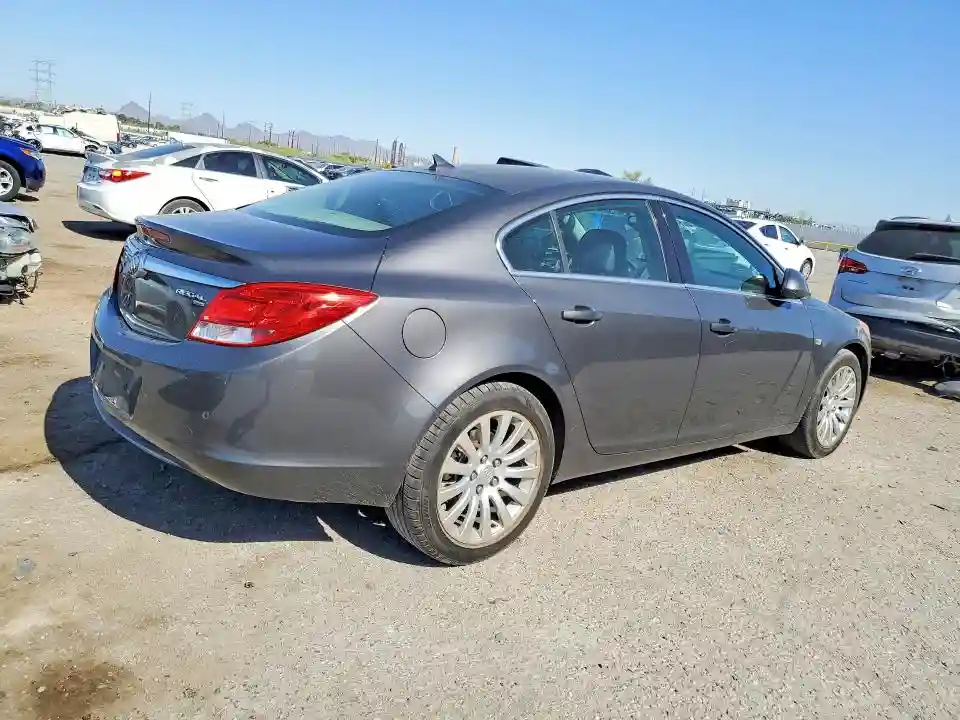 W04GU5GC5B1129603 2011 BUICK REGAL-2