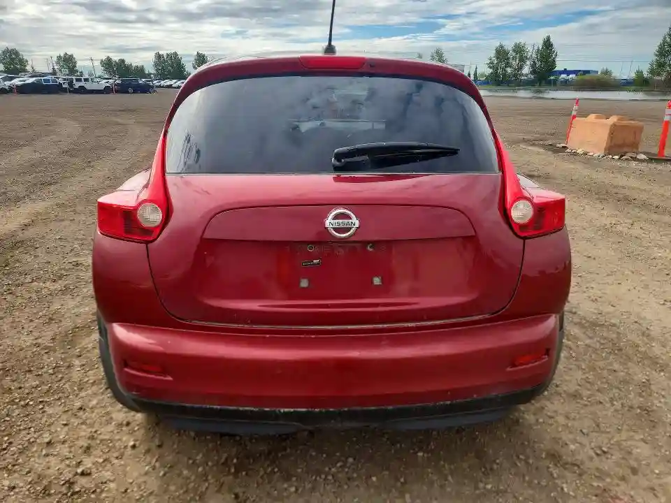 JN8AF5MV8BT009816 2011 NISSAN JUKE-5