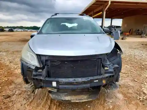 1GNKRFED2GJ321384 2016 CHEVROLET TRAVERSE-4