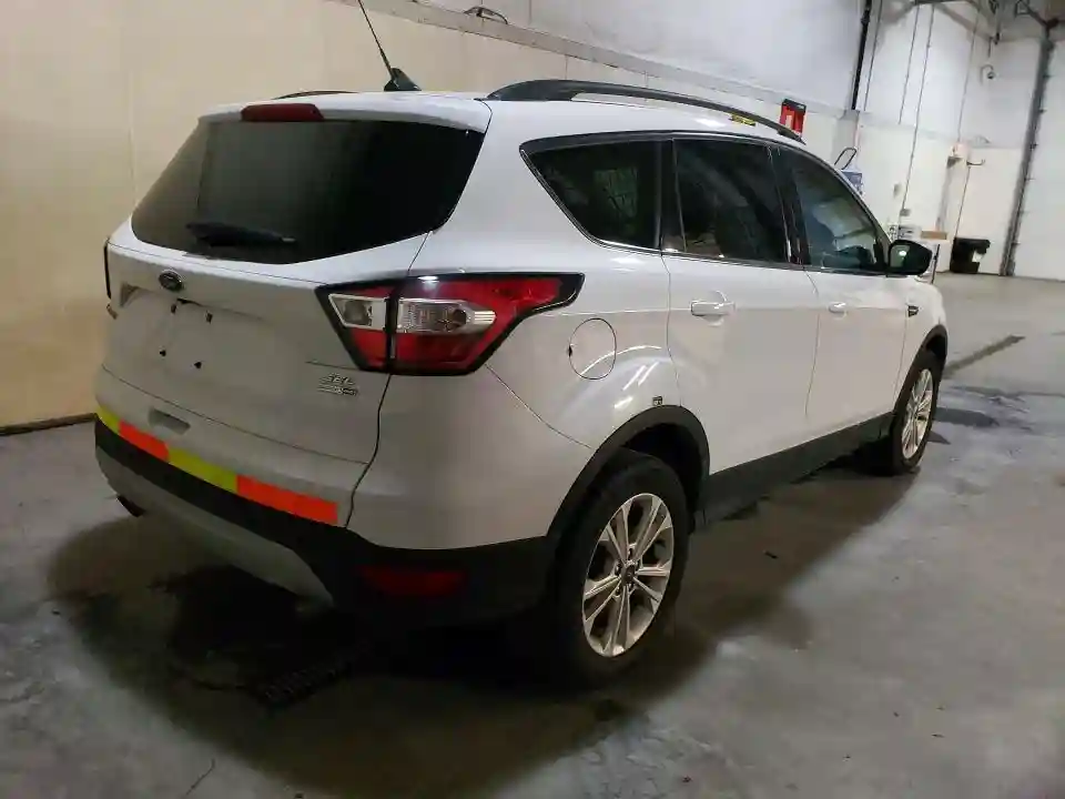 1FMCU9HD5JUC89217 2018 FORD ESCAPE-2