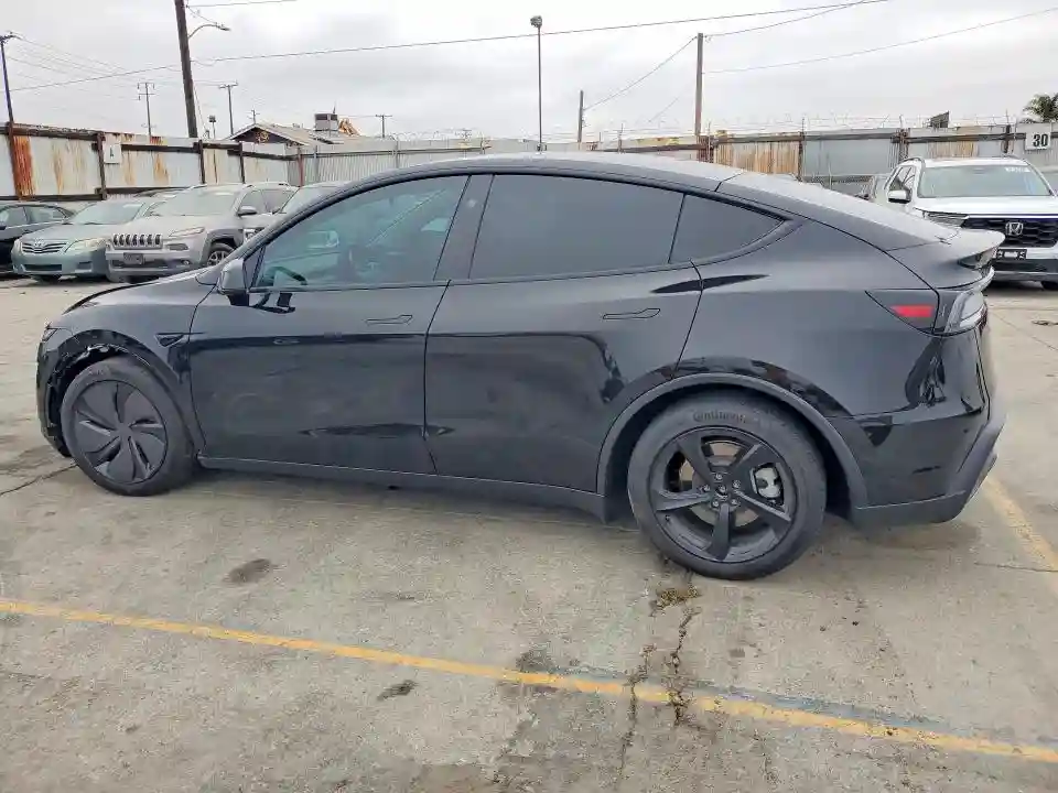 7SAYGDEE5TF373098 2026 TESLA MODEL Y-1