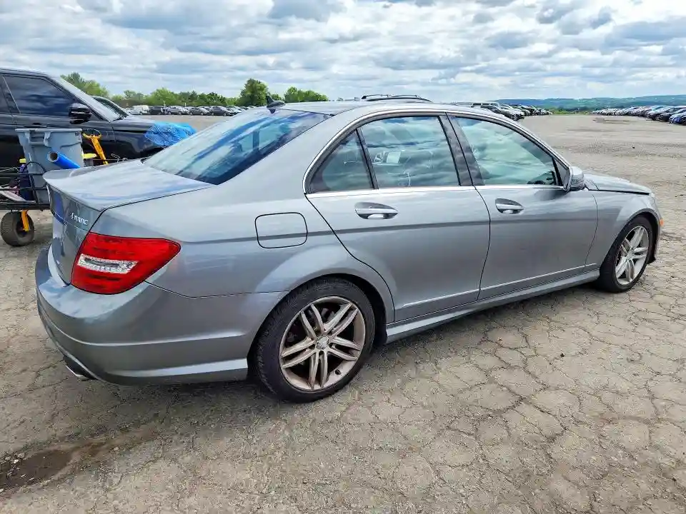 WDDGF8AB3ER303326 2014 MERCEDES-BENZ C-CLASS-2