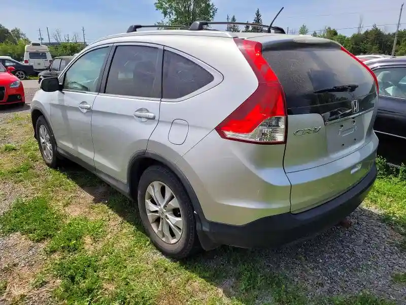 2HKRM3H58DH003332 2013 HONDA CRV-2