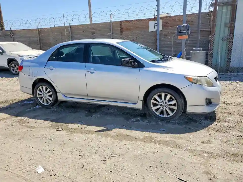 2T1BU4EE1AC465175 2010 TOYOTA COROLLA-3