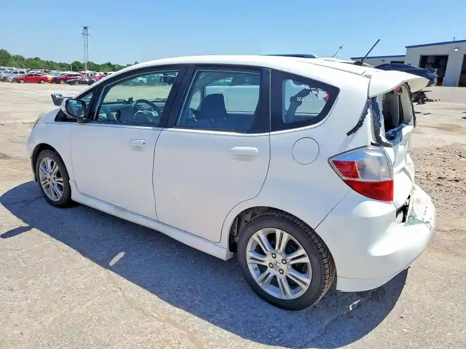 JHMGE8H49AC034135 2010 HONDA FIT-2