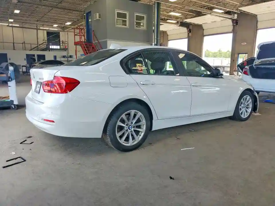 WBA8E5G35HNU44097 2017 BMW 3 SERIES-2