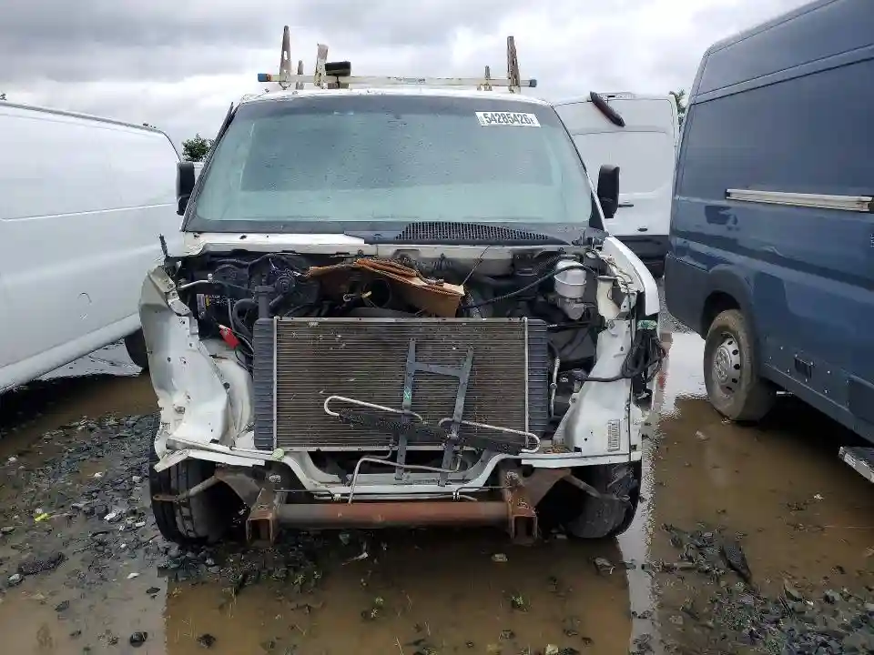 1GTW7FCA4B1159355 2011 GMC SAVANA-4