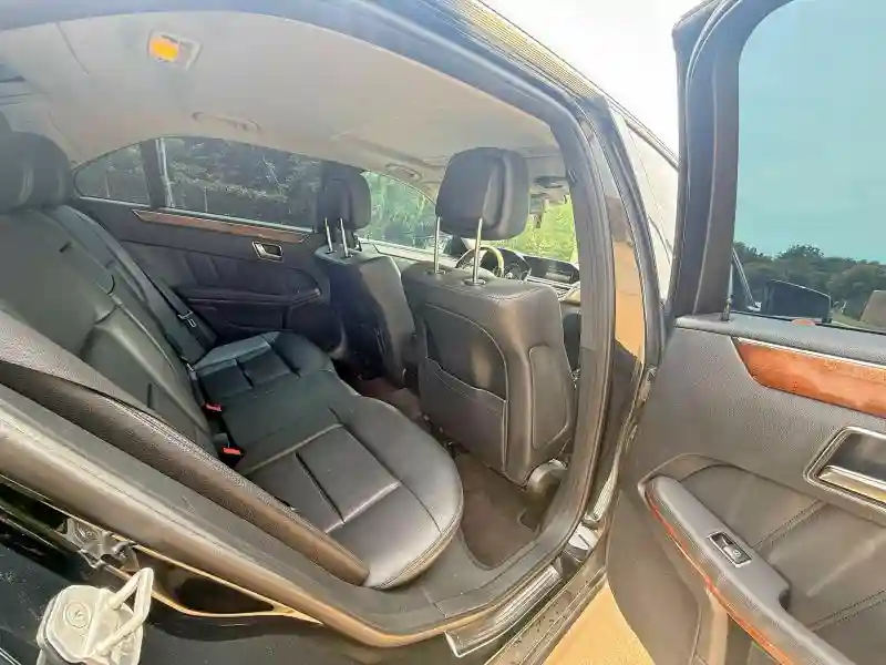 WDDHF8JB4DA661181 2013 MERCEDES-BENZ E-CLASS-5