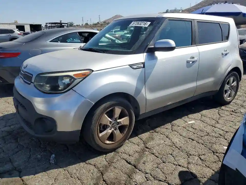 KNDJN2A20J7622091 2018 KIA SOUL-0