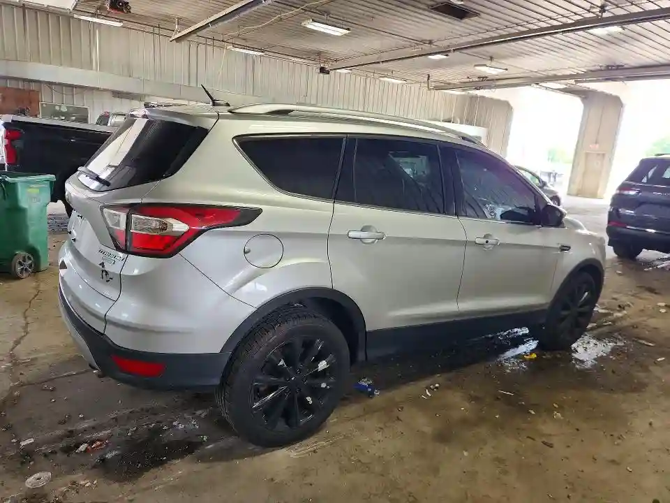 1FMCU0JDXHUA80300 2017 FORD ESCAPE-2
