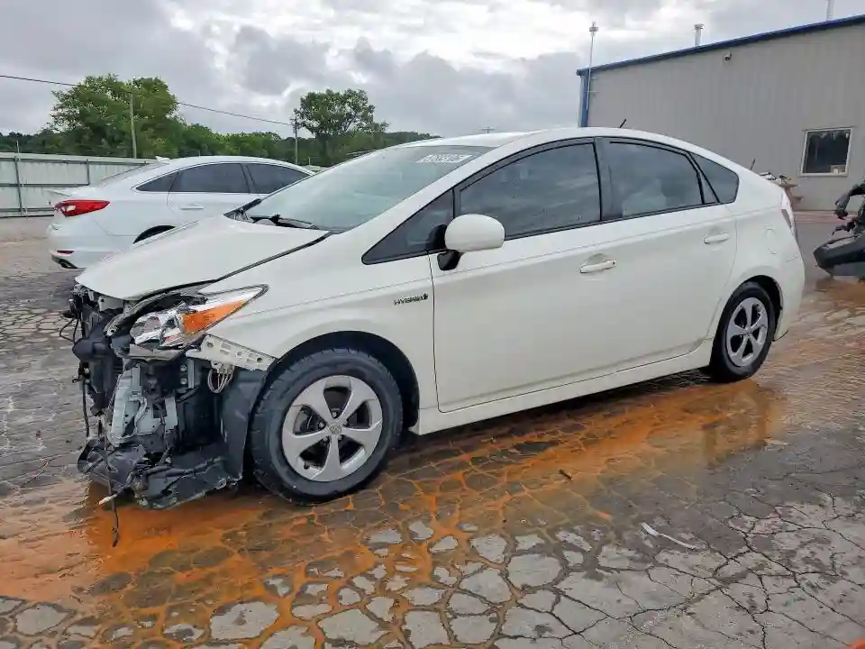 JTDKN3DU5E1772309 2014 TOYOTA PRIUS-0