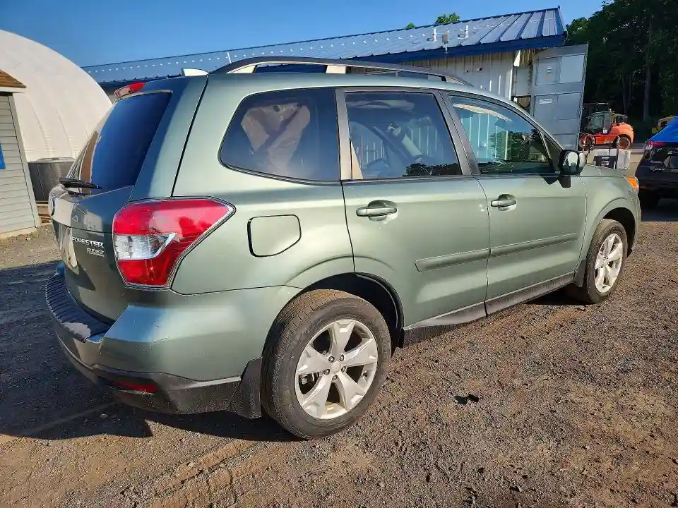 JF2SJADCXGH540985 2016 SUBARU FORESTER-2