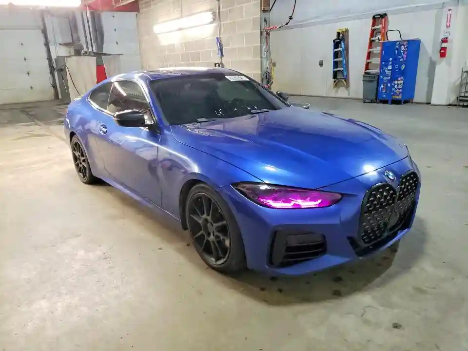 WBA13AR03MCG06661 2021 BMW M4-3
