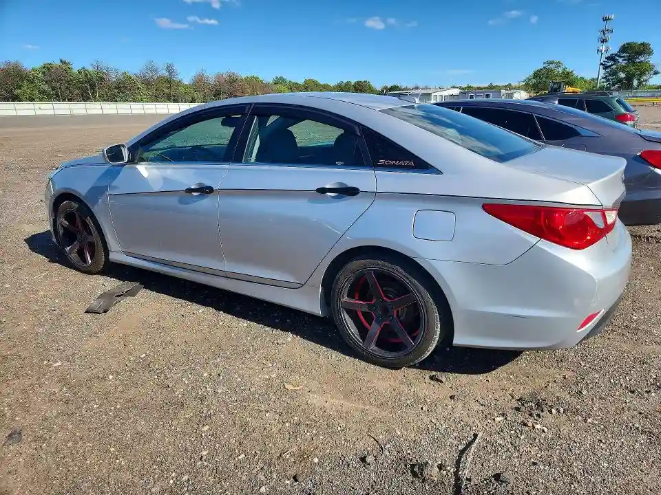 5NPEB4AC6EH820531 2014 HYUNDAI SONATA-1