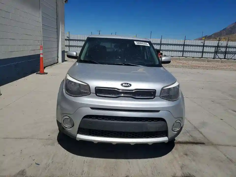 KNDJP3A56J7536746 2018 KIA SOUL-4