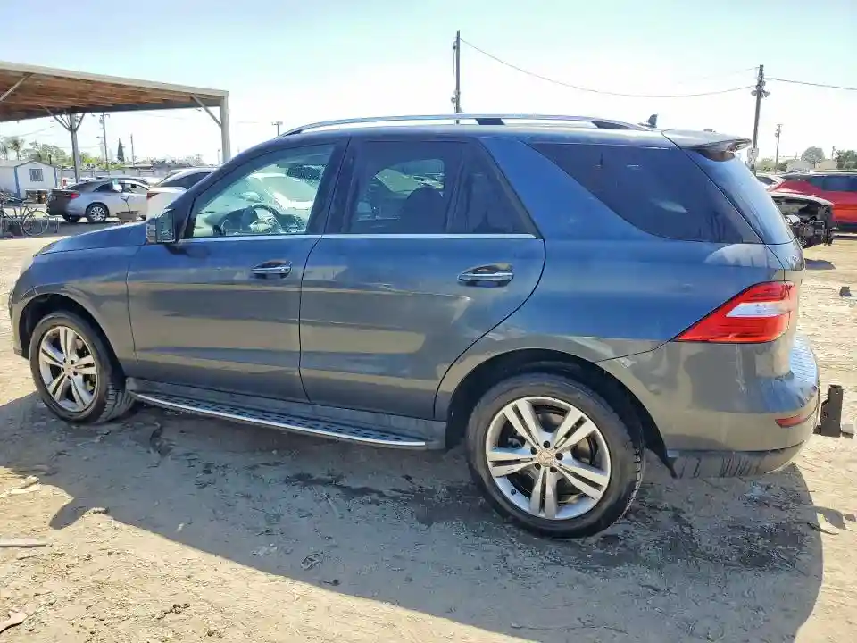 4JGDA5JB0DA137155 2013 MERCEDES-BENZ M-CLASS-1