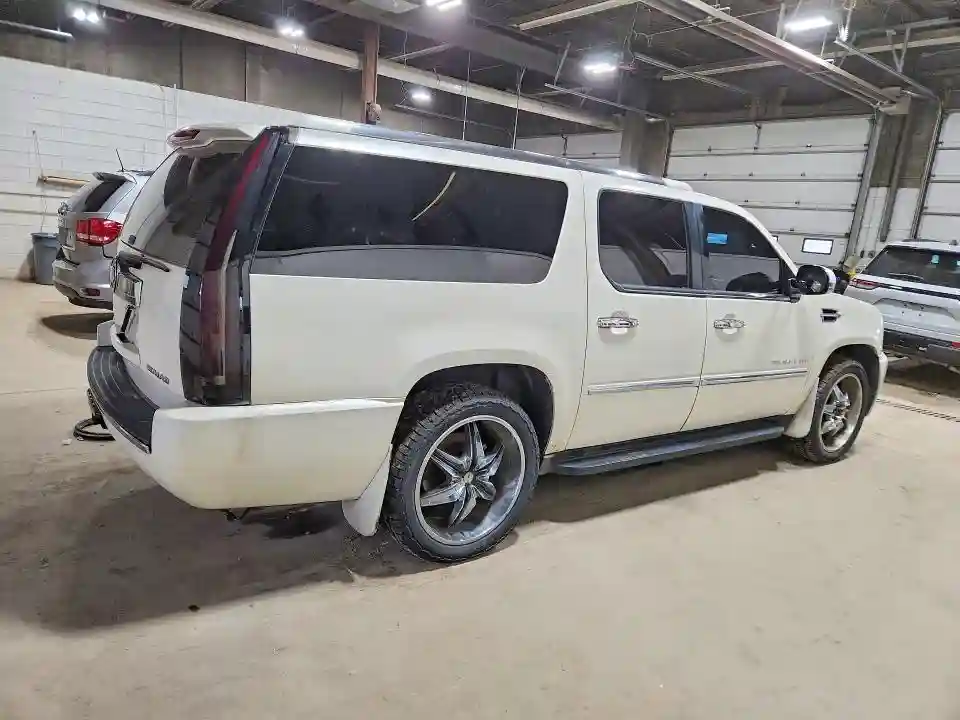 1GYS4KEF3ER165091 2014 CADILLAC ESCALADE-2