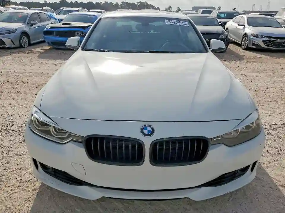WBA8E9C58GK648942 2016 BMW 3 SERIES-4