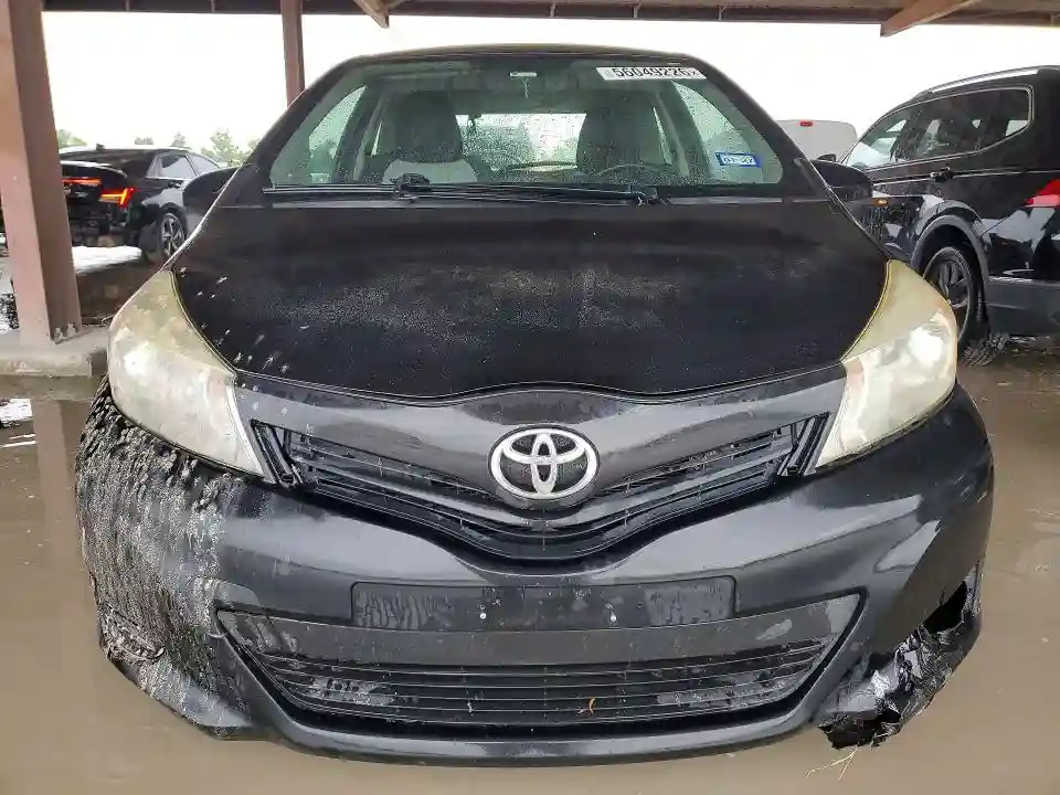JTDJTUD33CD511724 2012 TOYOTA YARIS-4