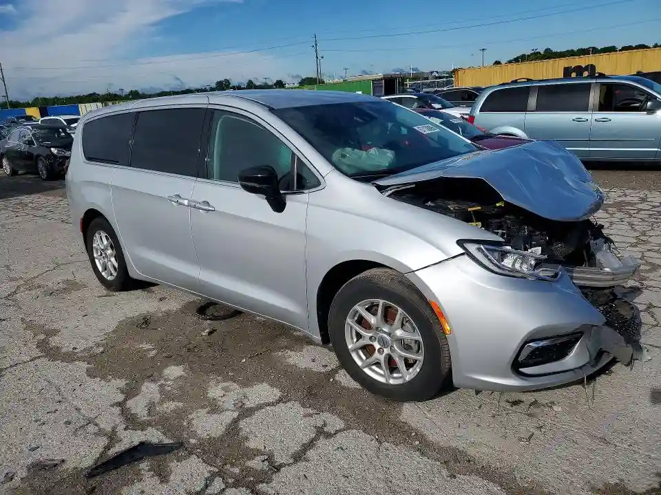 2C4RC1BG6RR186726 2024 CHRYSLER PACIFICA-3