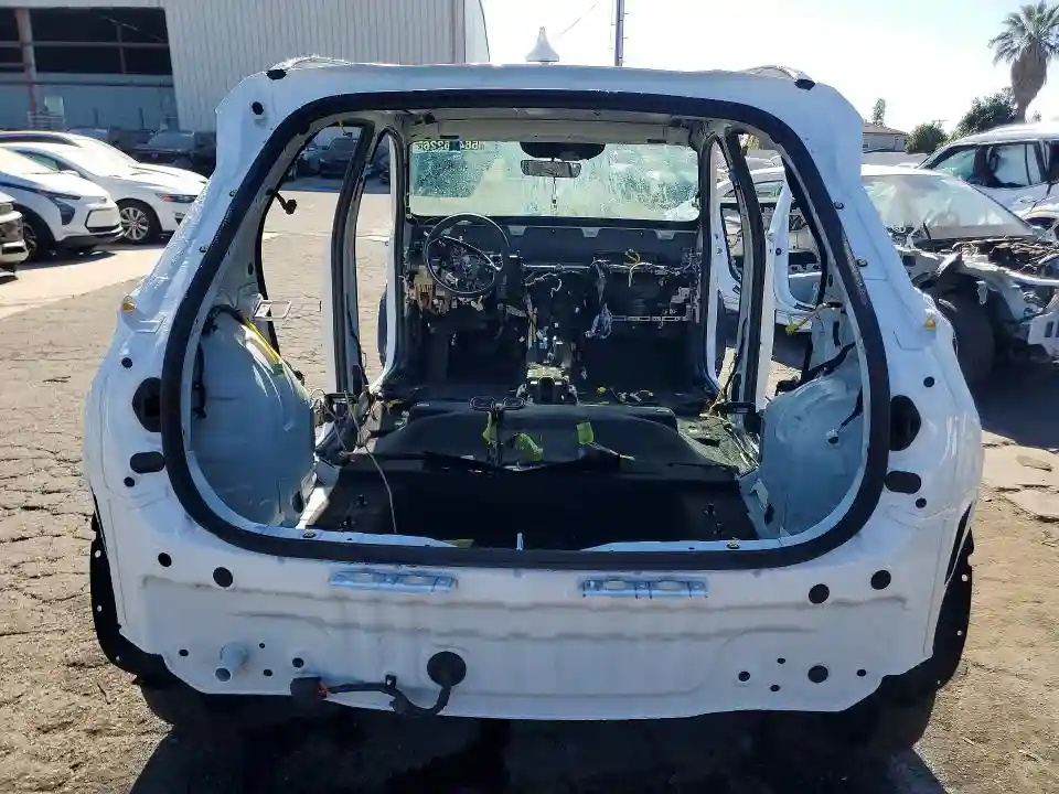 KNDCR3L15S5144562 2025 KIA NIRO-5