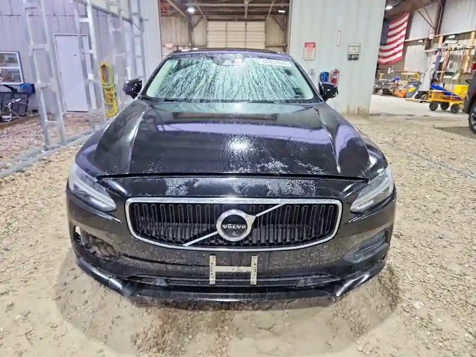 LVY982MKXJP030342 2018 VOLVO S90-4