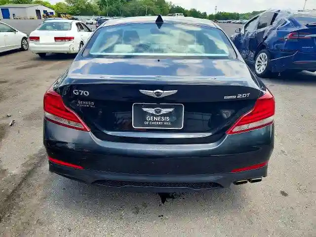 KMTG64LA9KU027381 2019 GENESIS G70-5