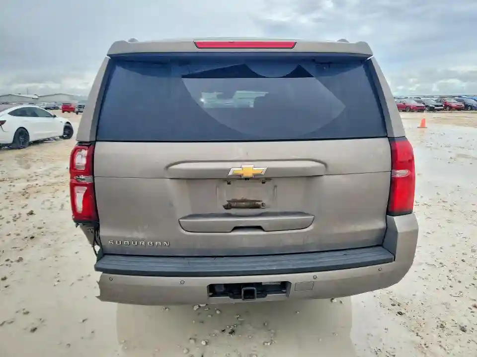 1GNSCGKC7HR370795 2017 CHEVROLET SUBURBAN-5