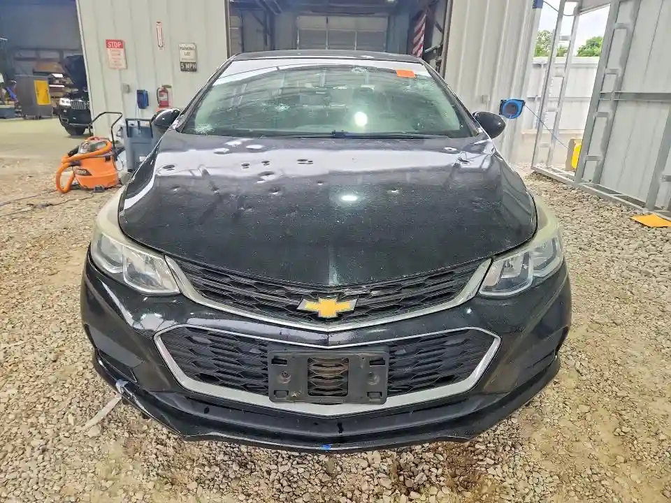 1G1BC5SM5J7127275 2018 CHEVROLET CRUZE-4