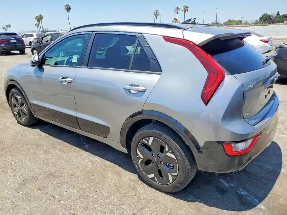 KNDCR3L18S5145429 2025 KIA NIRO EV WI-1