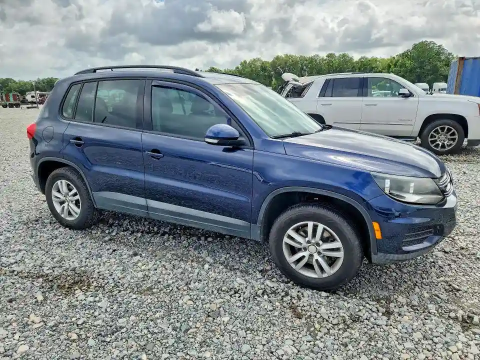WVGAV7AXXGW511812 2016 VOLKSWAGEN TIGUAN-3