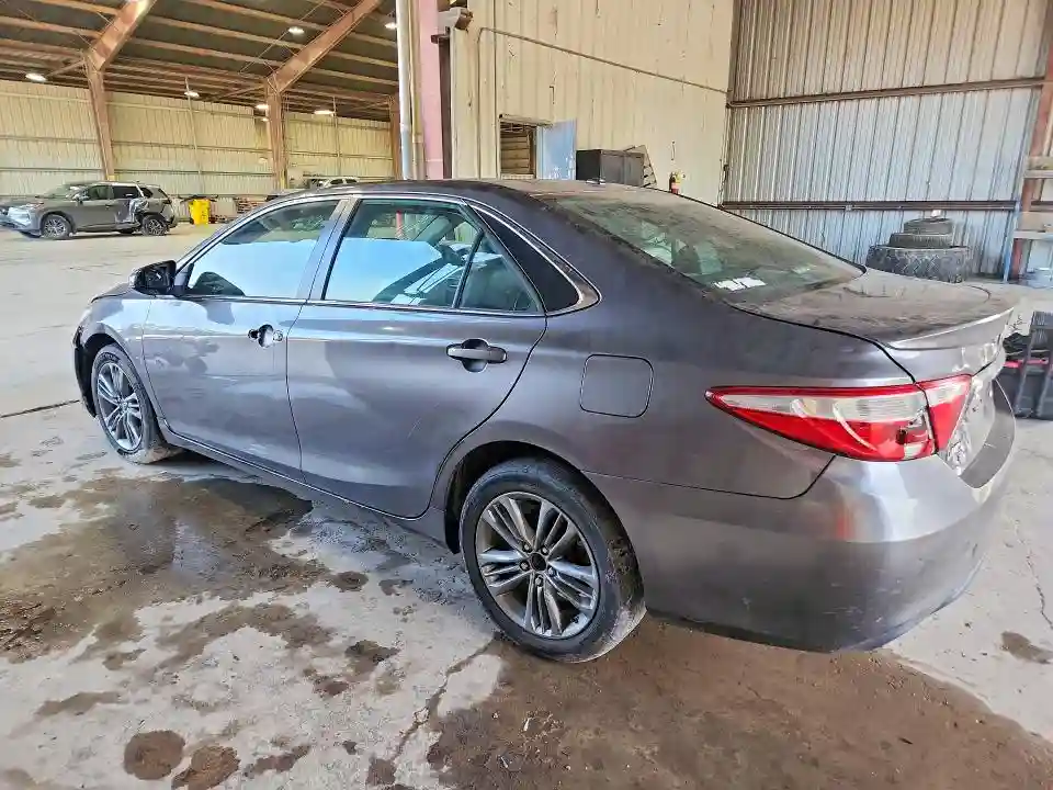 4T1BF1FK9GU128113 2016 TOYOTA CAMRY-1